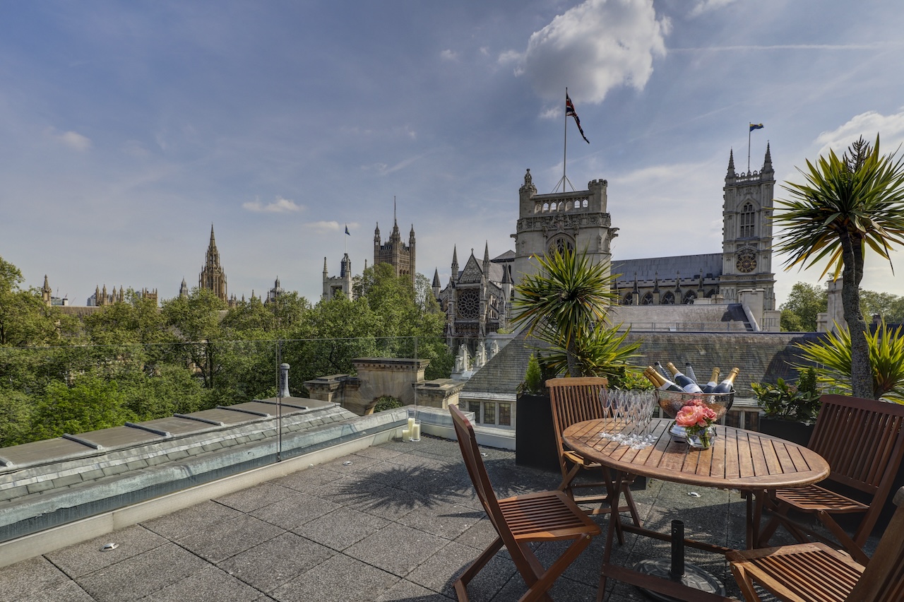 Surveyors House- ~Roof terrace with Westminster Abbey
